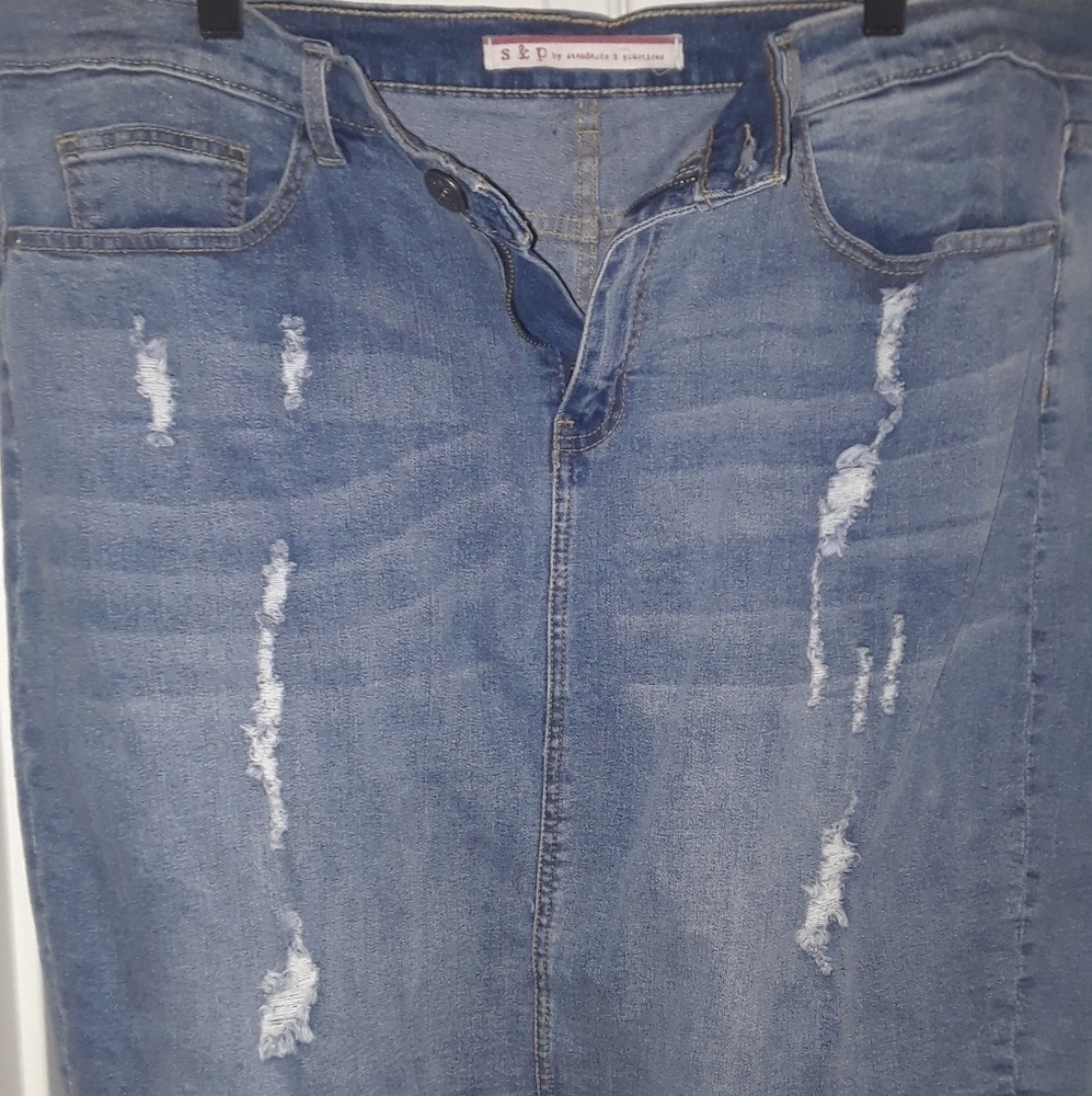 Denim skirt